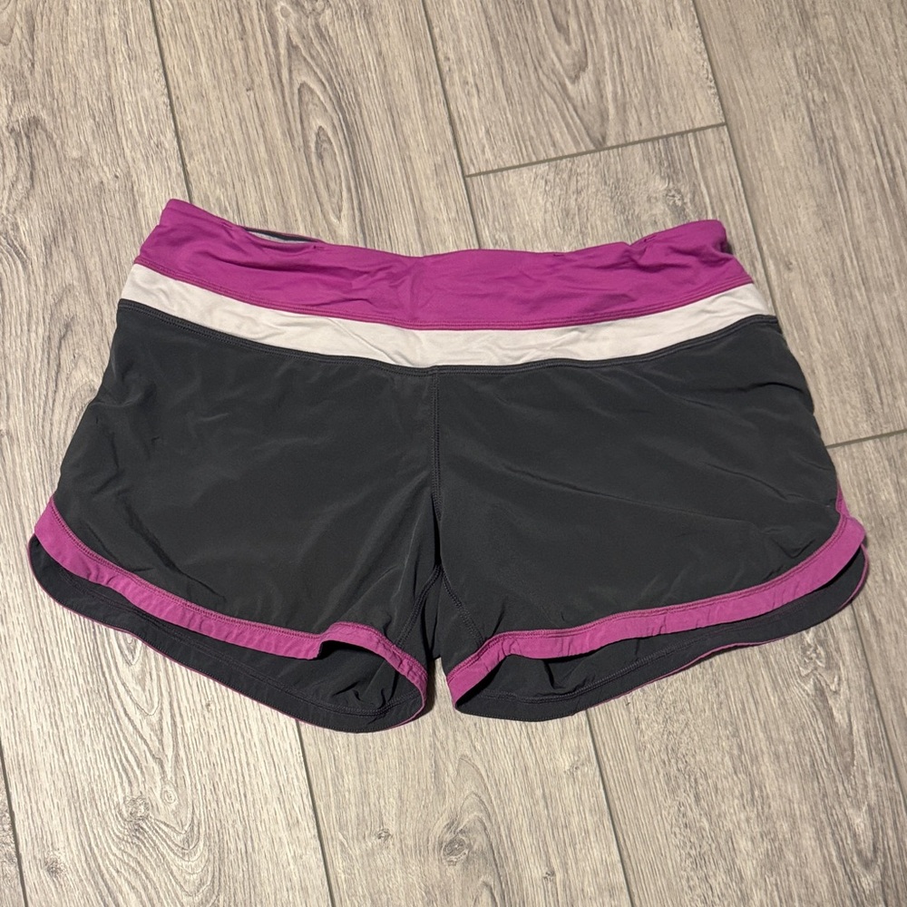Lululemon Women's Gray/Pink Running Shorts Sz 6